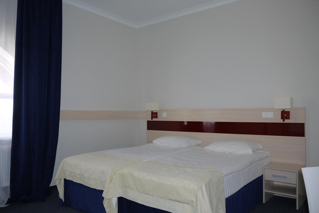 Optima Pochayiv Hotell Potjayiv Exteriör bild